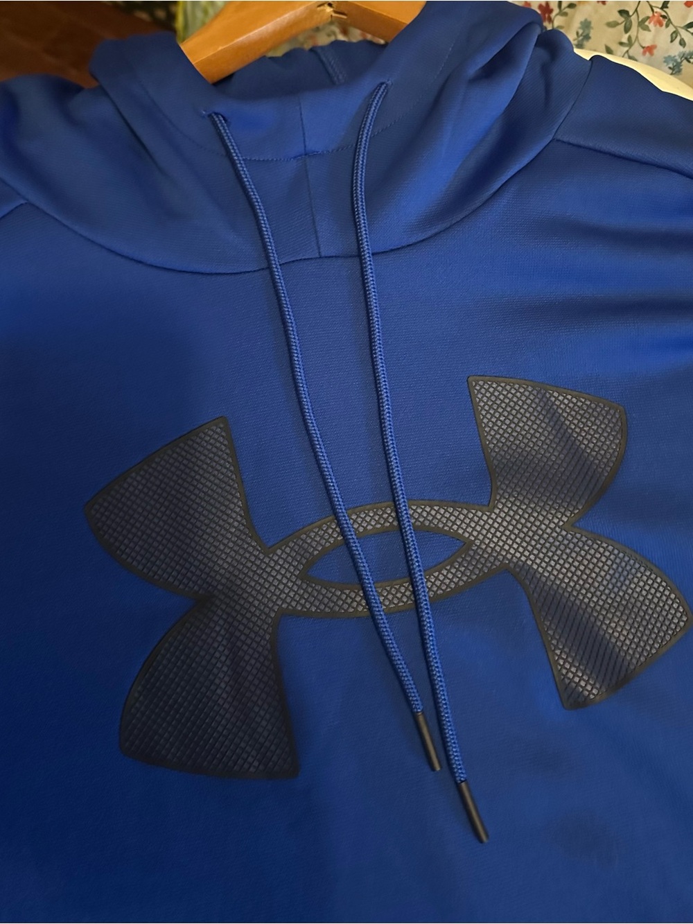 Under Armour Royal Blue Pullover Hoodie with Black Logo - Picture 6 of 7